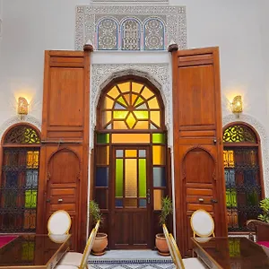 https://riad-miracle.hotelfesmorocco.com