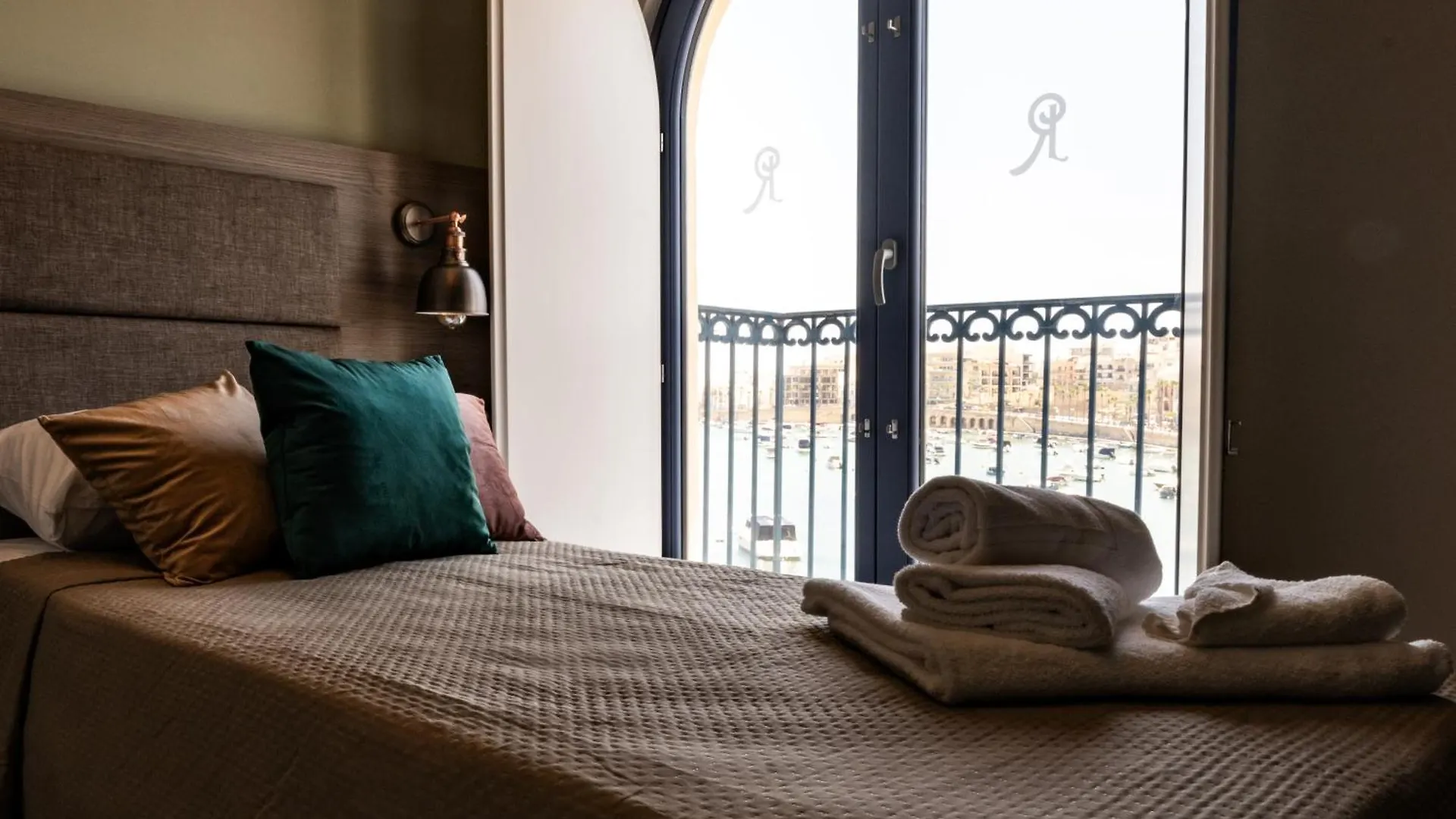Casa Rosanna Malta B&B Adults Only 16 Plus Marsaskala Bed & Breakfast